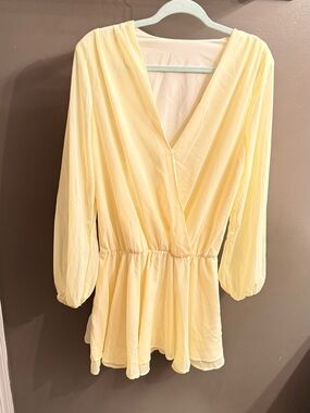 SHEIN Pale Yellow V-Neck Long Sleeve Mini Dress